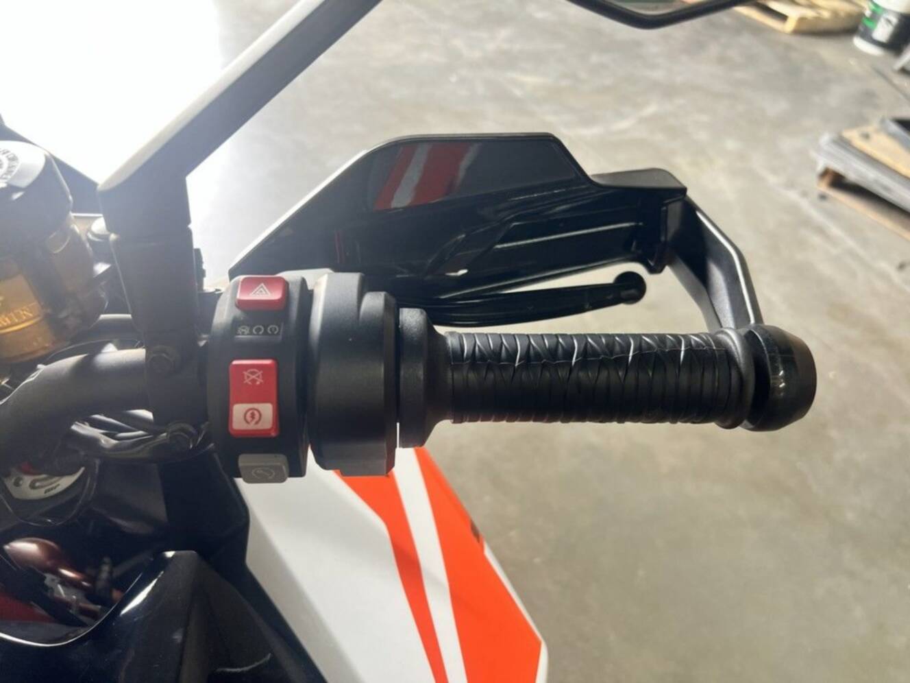 A photo of this 2019 KTM 1290 Super Duke GT