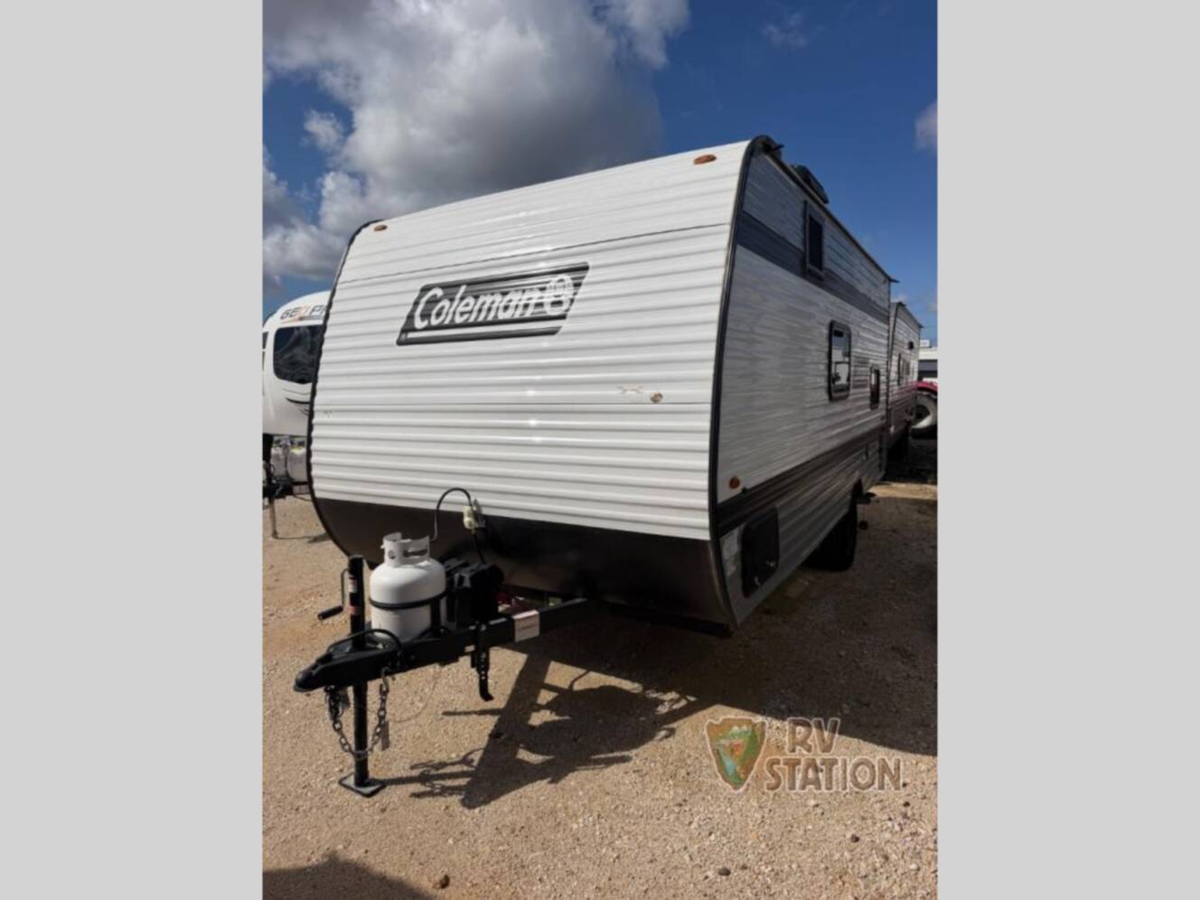 A photo of this 2026 Keystone Rv Coleman 17B