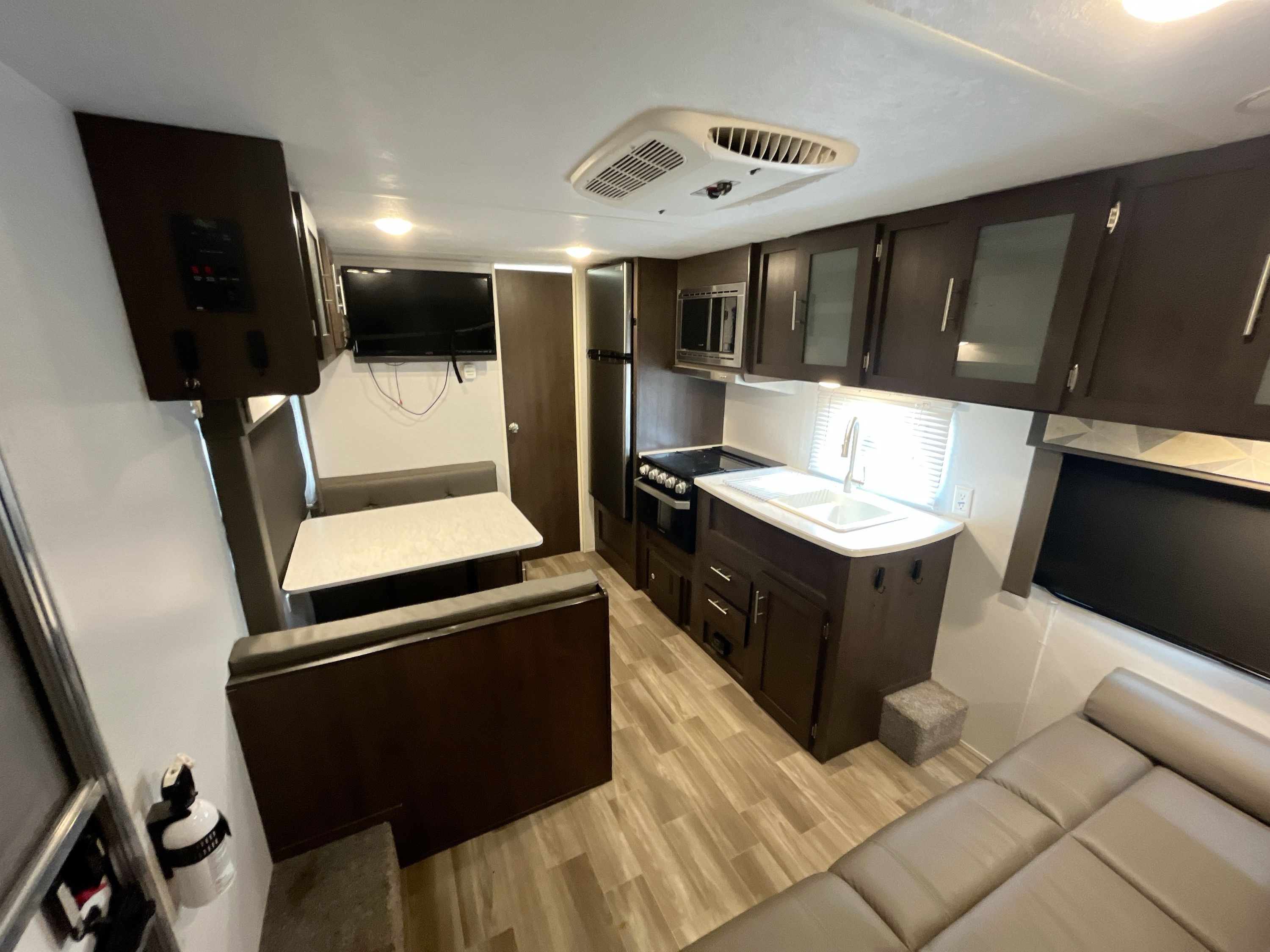 2019 Forest River SALEM CRUISE LITE 241QBXL in west fargo ND