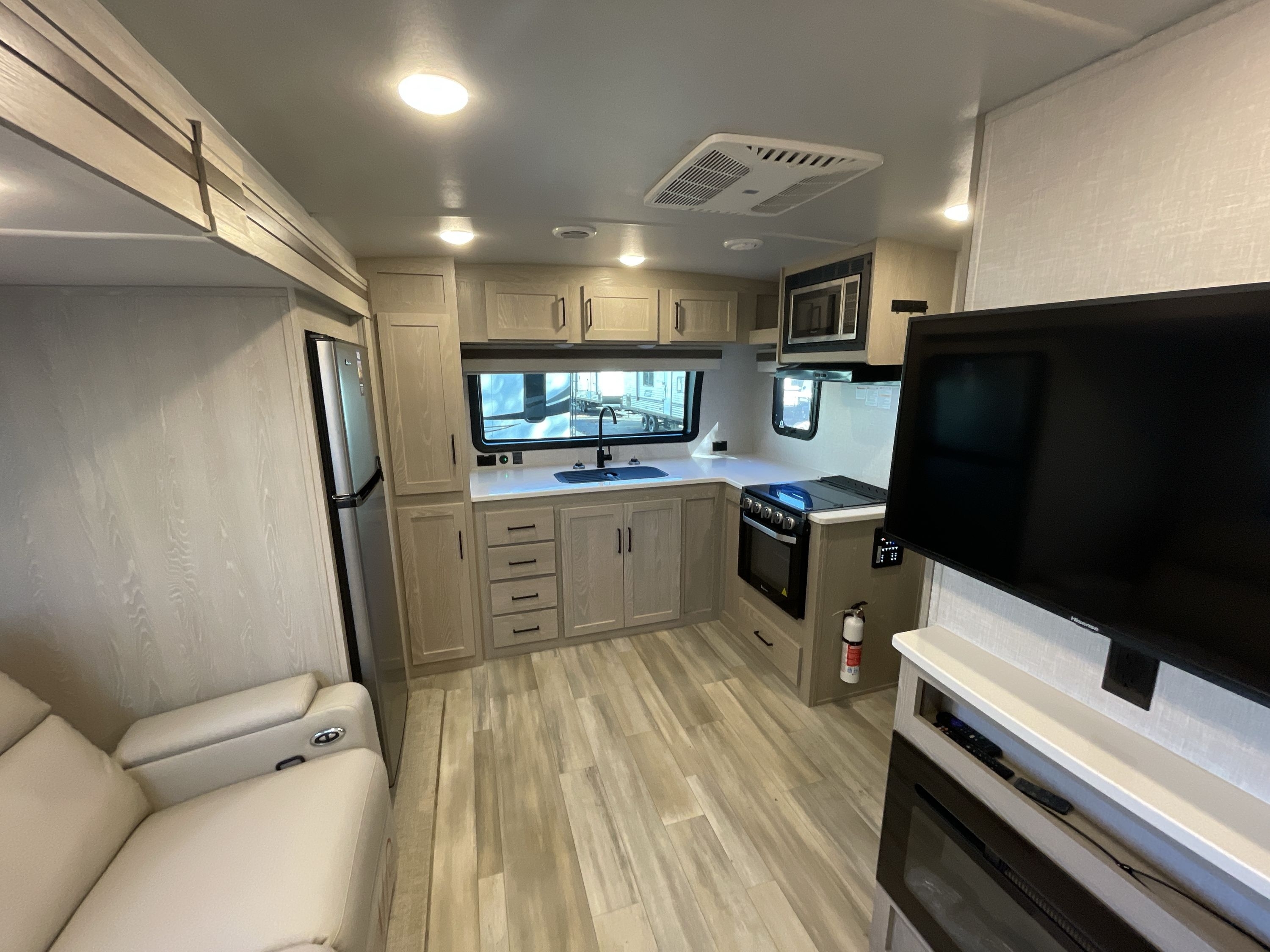 2023 Forest River ROCKWOOD MINI LITE 2516S in bowling green KY
