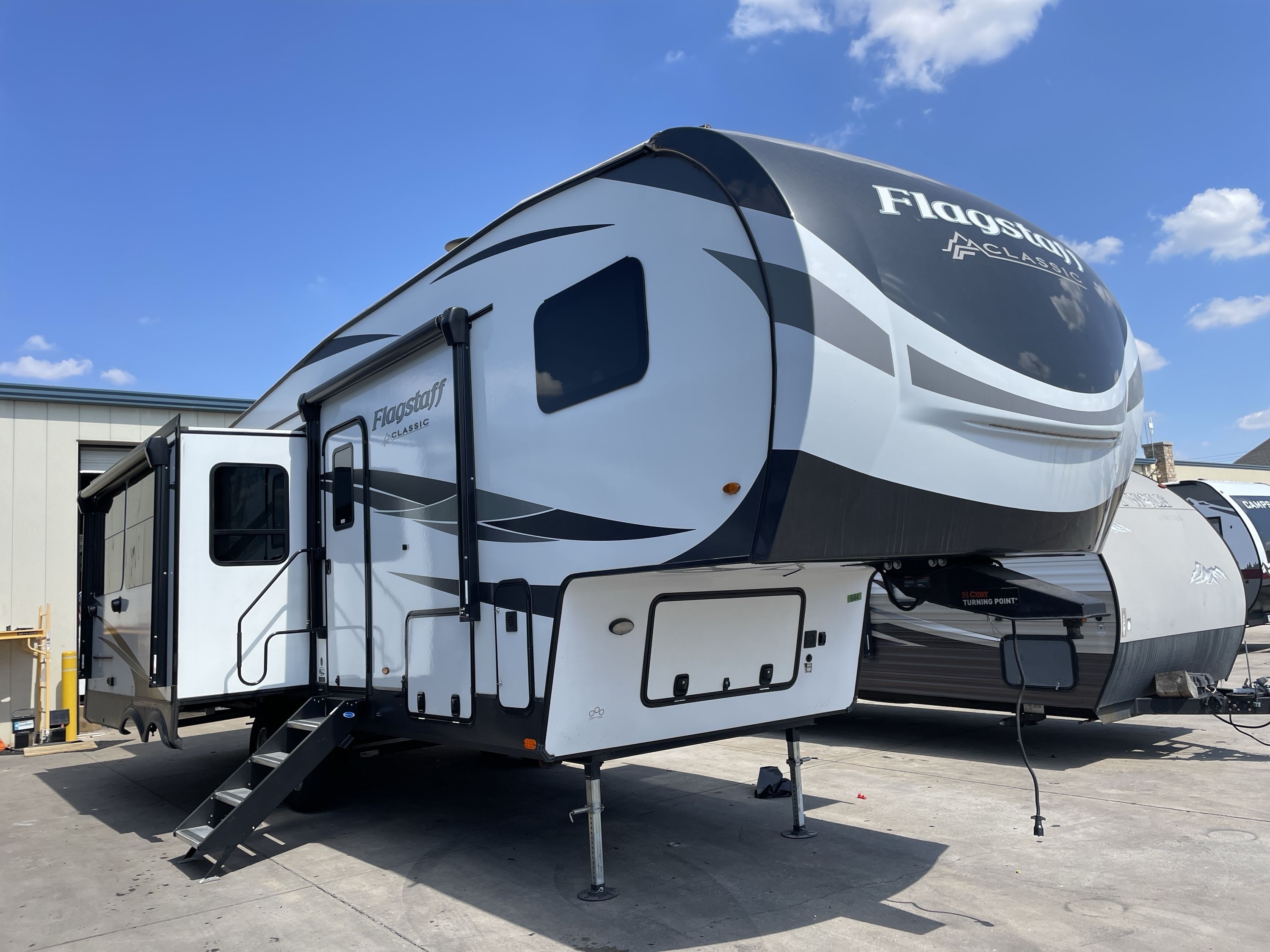 2023 Forest River FLAGSTAFF SUPER LITE 528IKRL RV