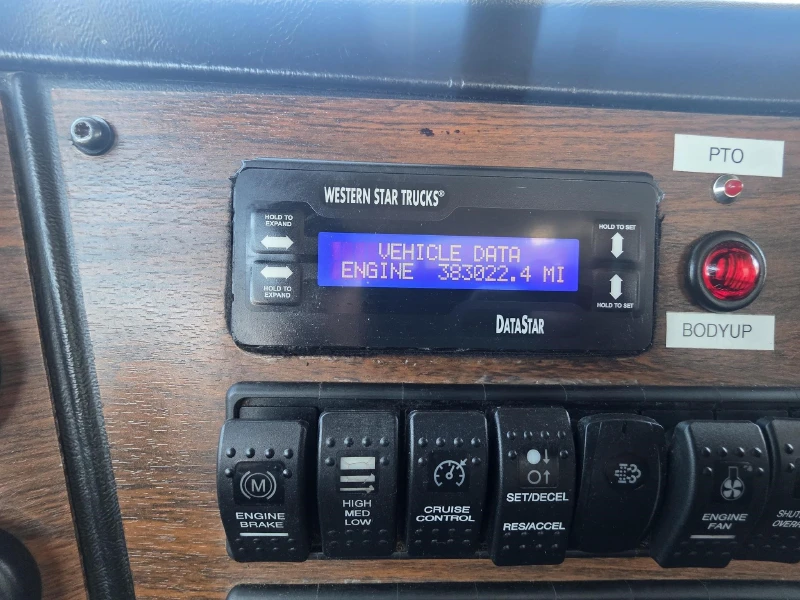 2020 WESTERN STAR 4900FA