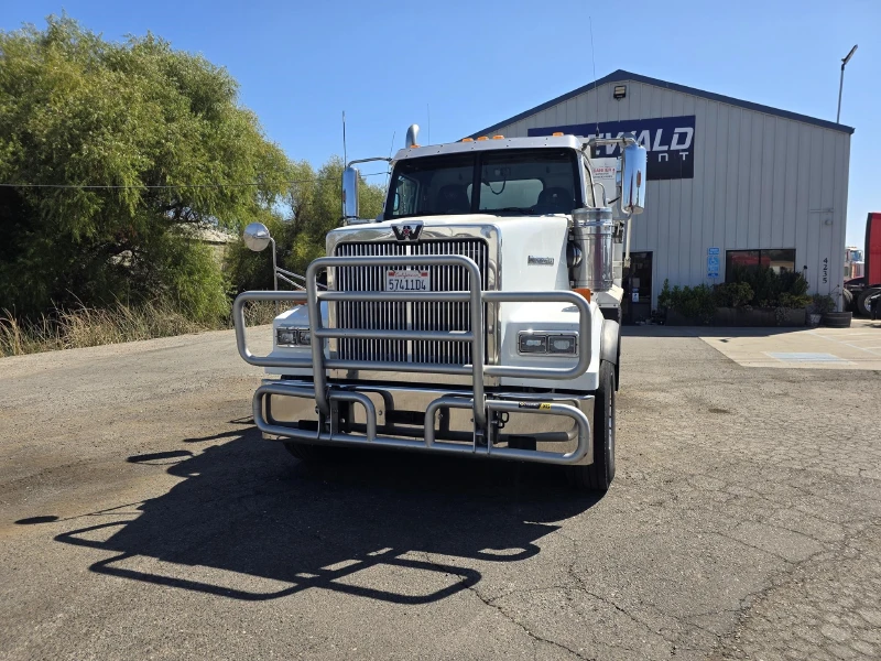 2020 WESTERN STAR 4900FA