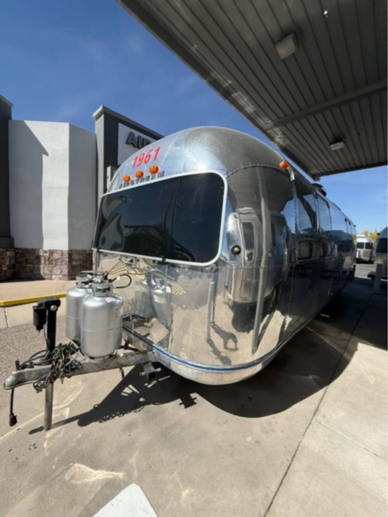 A photo of this 1972 Airstream Ambassador 29'