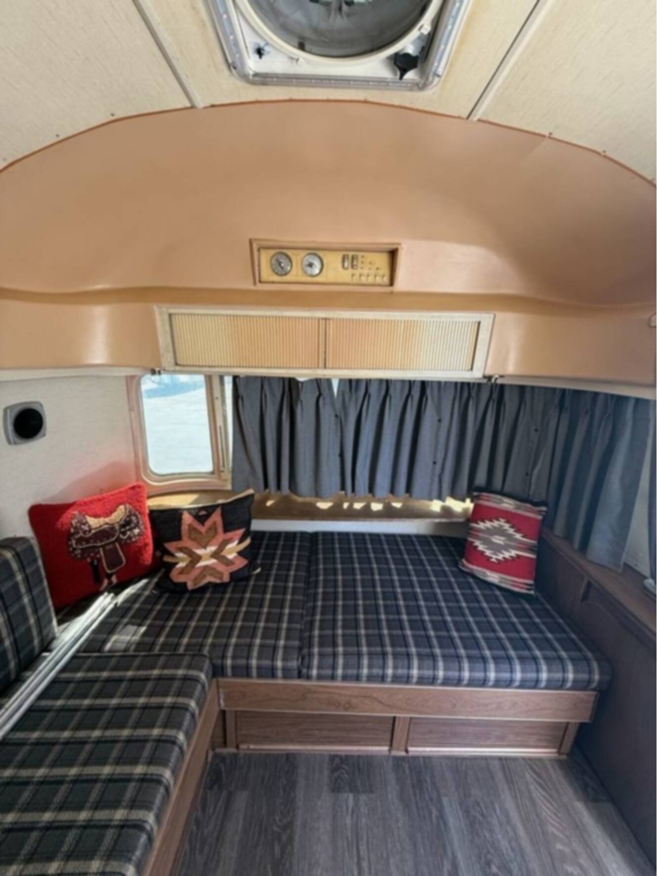 A photo of this 1972 Airstream Ambassador 29'