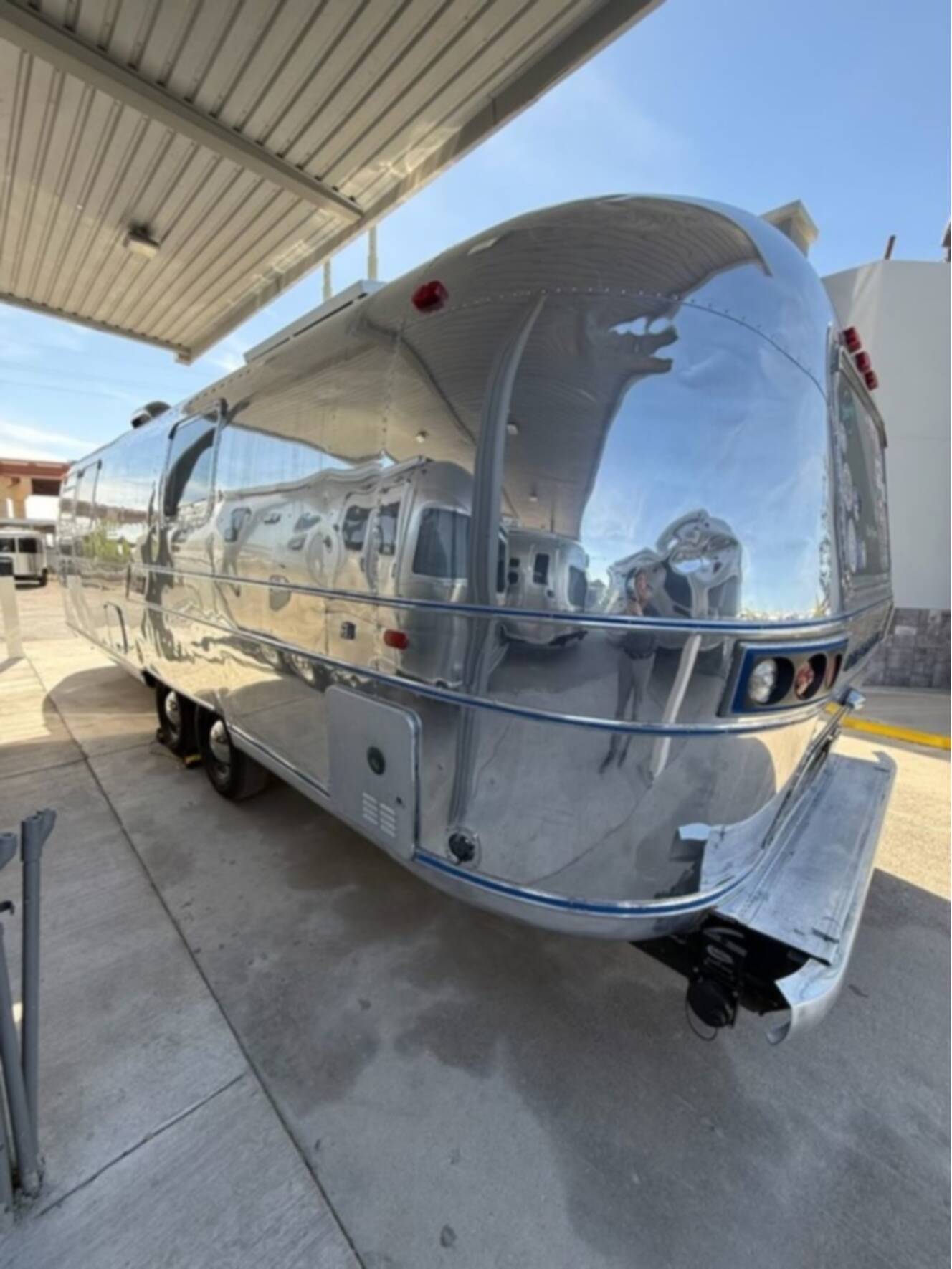 A photo of this 1972 Airstream Ambassador 29'