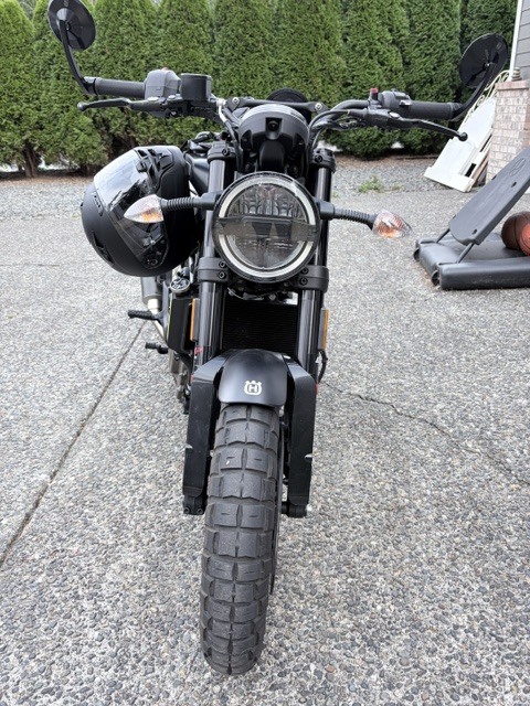 2023 Husqvarna SVARTPILEN 401 in edmonds WA