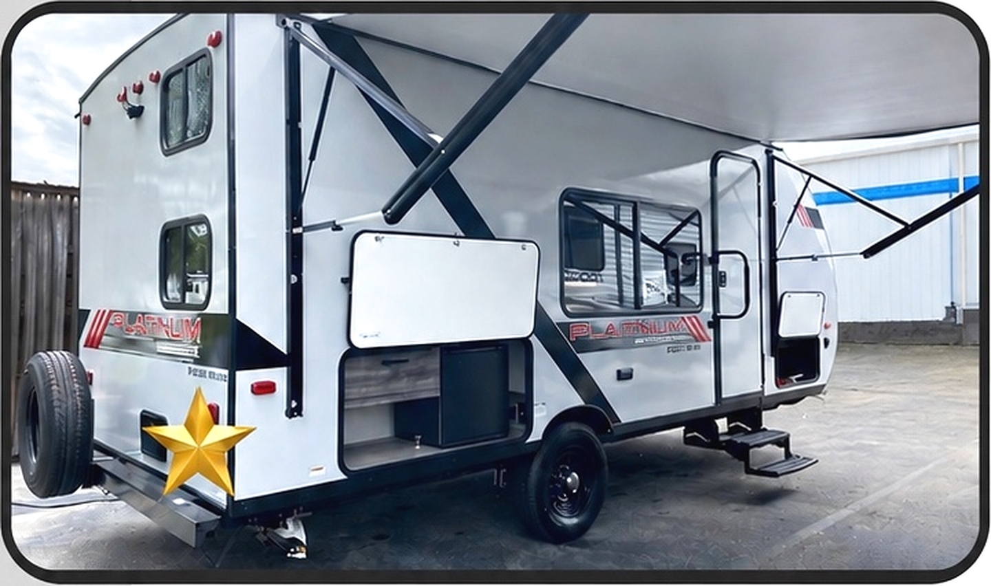 2021 Forest River WILDWOOD FSX 179DBK RV