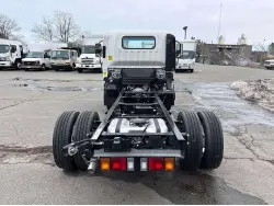 2026 ISUZU NPR HD