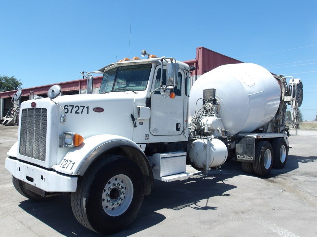 2017 PETERBILT 365 in Houston, TX