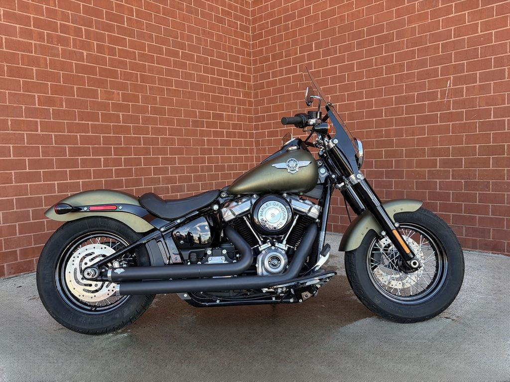 2021 Harley-Davidson Softail FLSL - Slim SLIM in Waterford Twp, MI