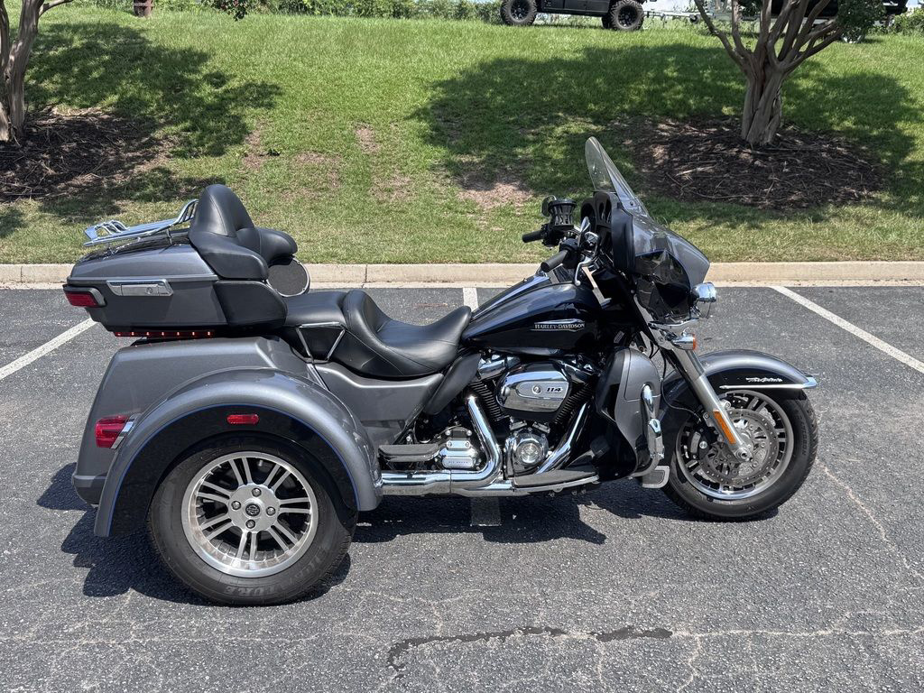 2021 Harley-Davidson FLHTCUTG - Tri Glide Ultra ULTRA CLASSIC in Augusta, GA