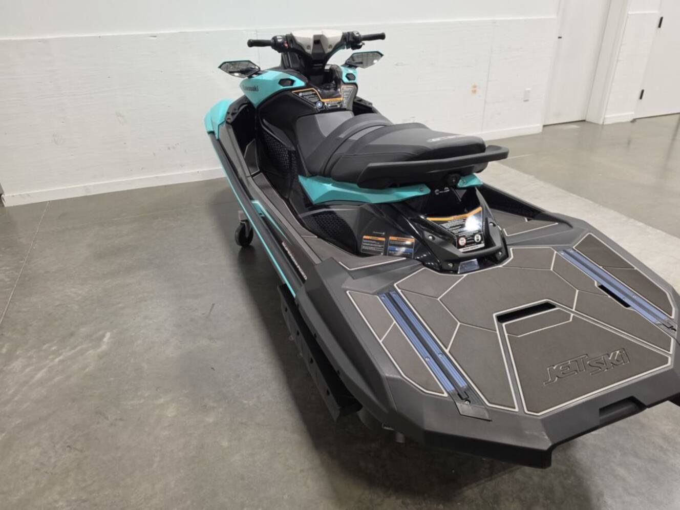 A photo of this 2026 Kawasaki Jet Ski Ultra 310 LX-S