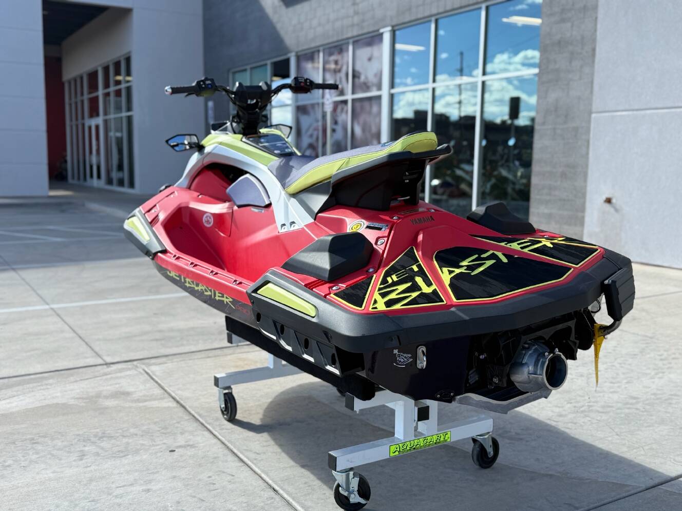 A photo of this 2027 Yamaha JetBlaster PRO 3-Up