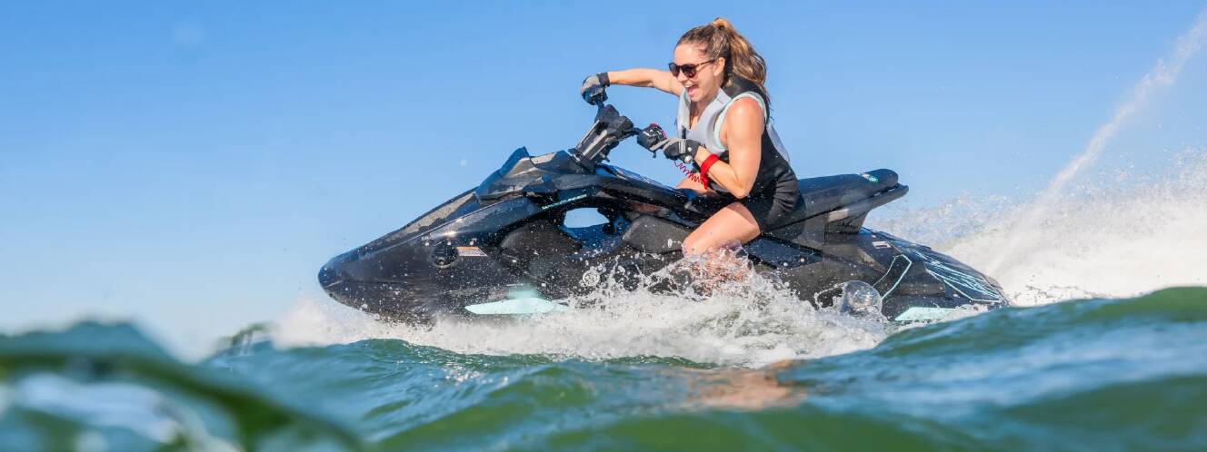 A photo of this 2027 Yamaha JetBlaster PRO 3-Up