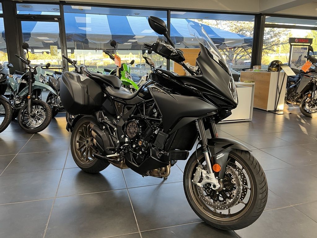 2023 Mv Agusta Turismo Veloce Lusso SCS in hatfield PA