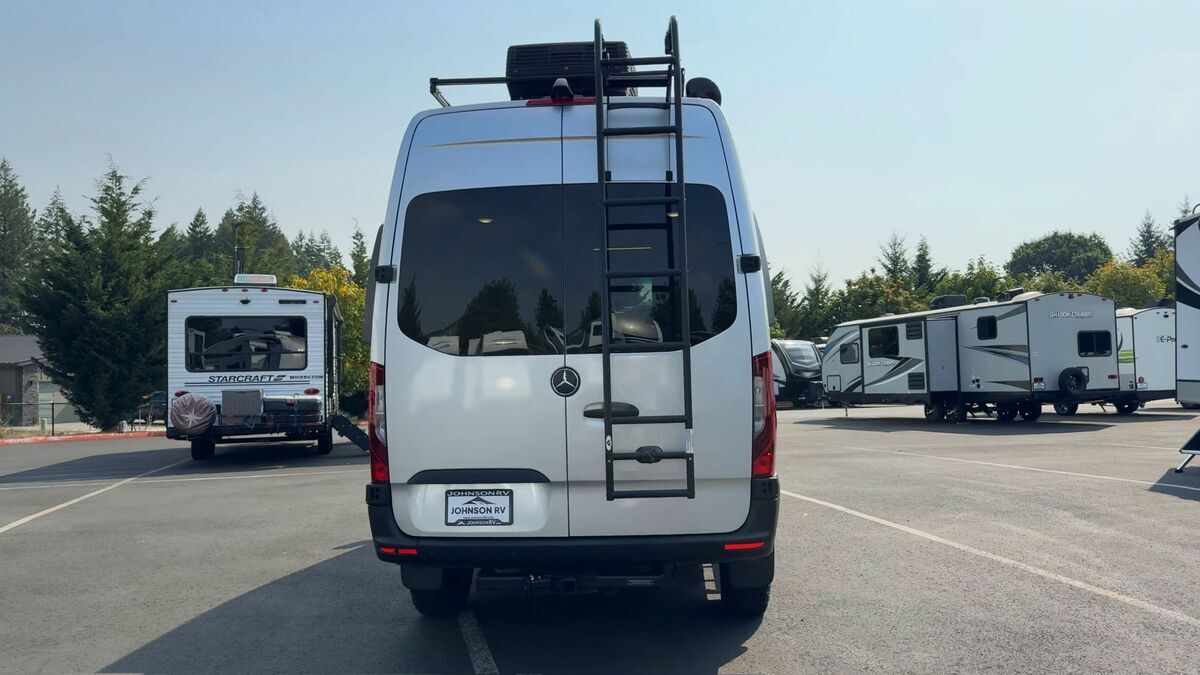 2022 Winnebago Revel 44E 4X4 in sandy OR