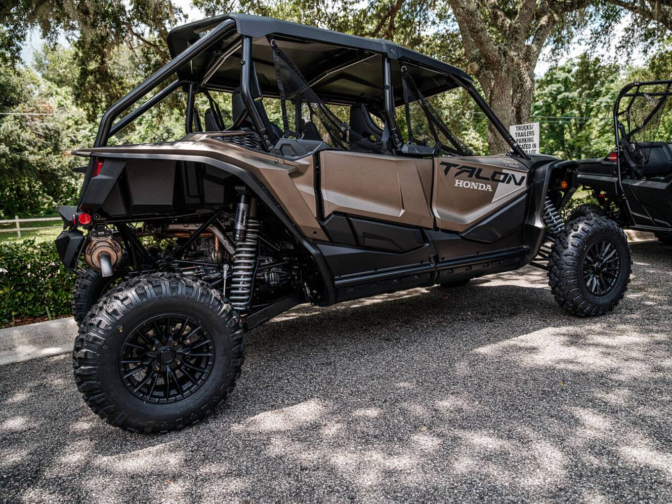 A photo of this 2026 Honda® Talon 1000R-4 FOX Live Valve