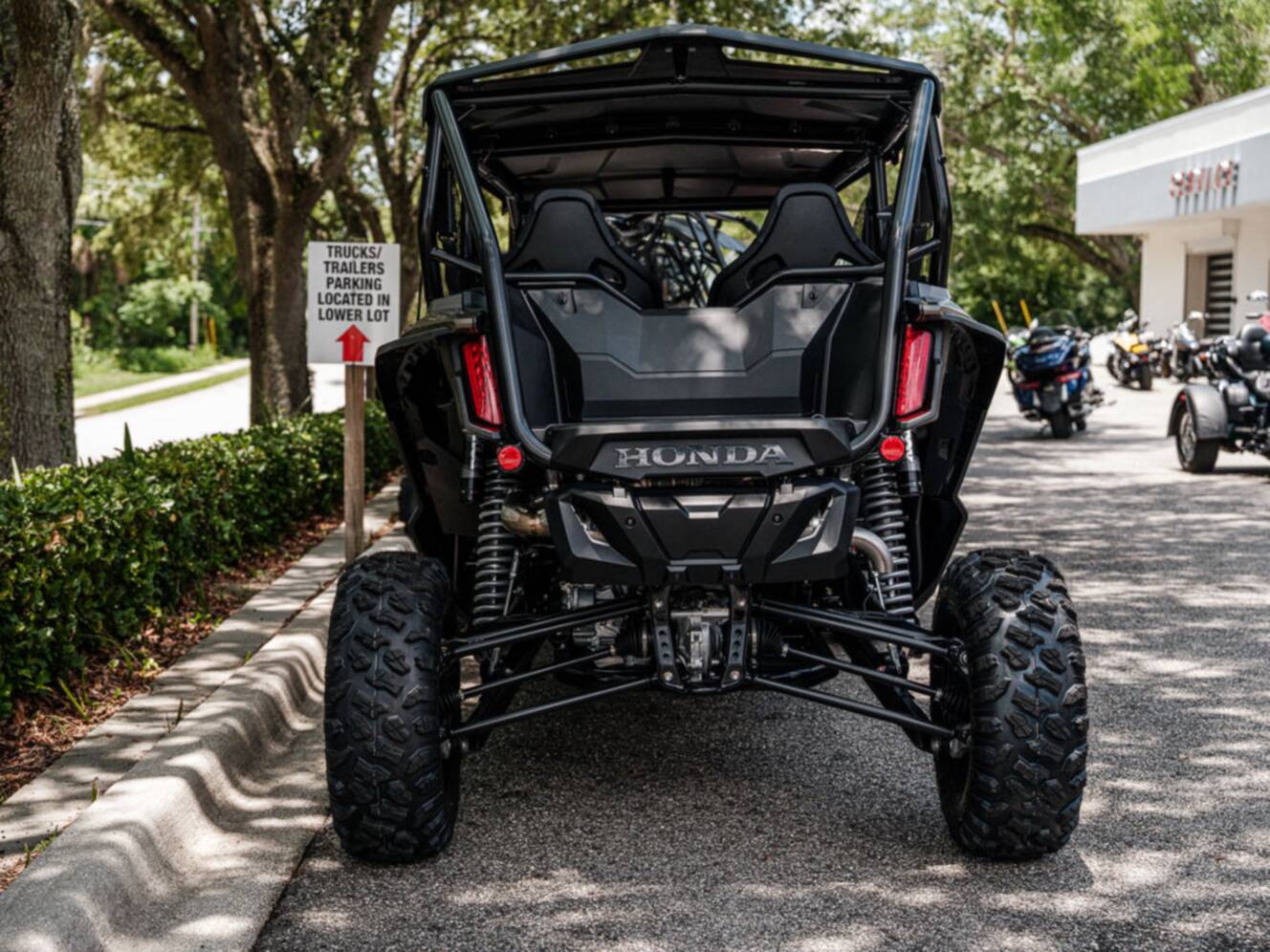 A photo of this 2026 Honda® Talon 1000R-4 FOX Live Valve
