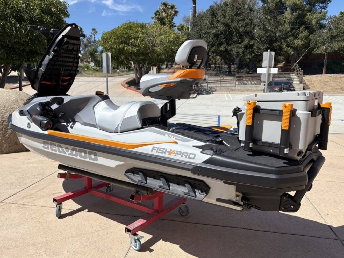 A photo of this 2026 Sea-Doo FishPro Trophy 170