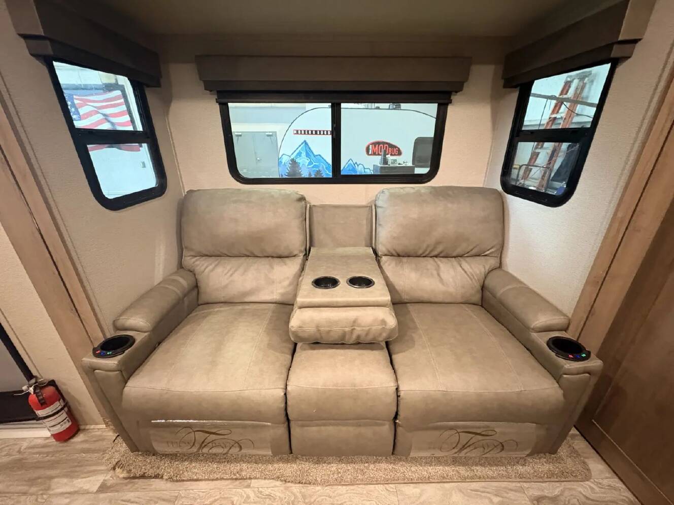 A photo of this 2022 Grand Design IMAGINE 22RBE
