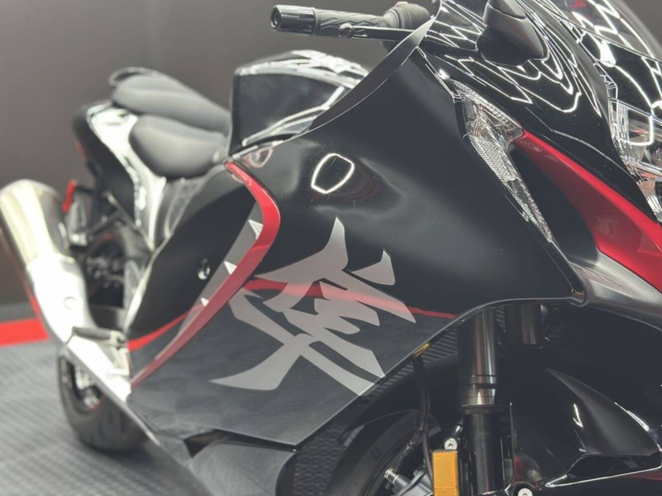 A photo of this 2026 Suzuki Hayabusa