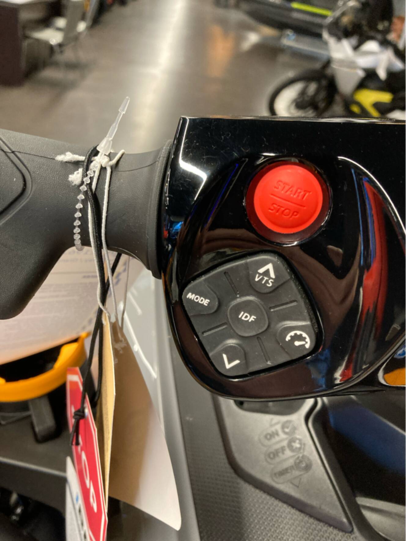 A photo of this 2025 Sea-Doo FishPro Trophy 170