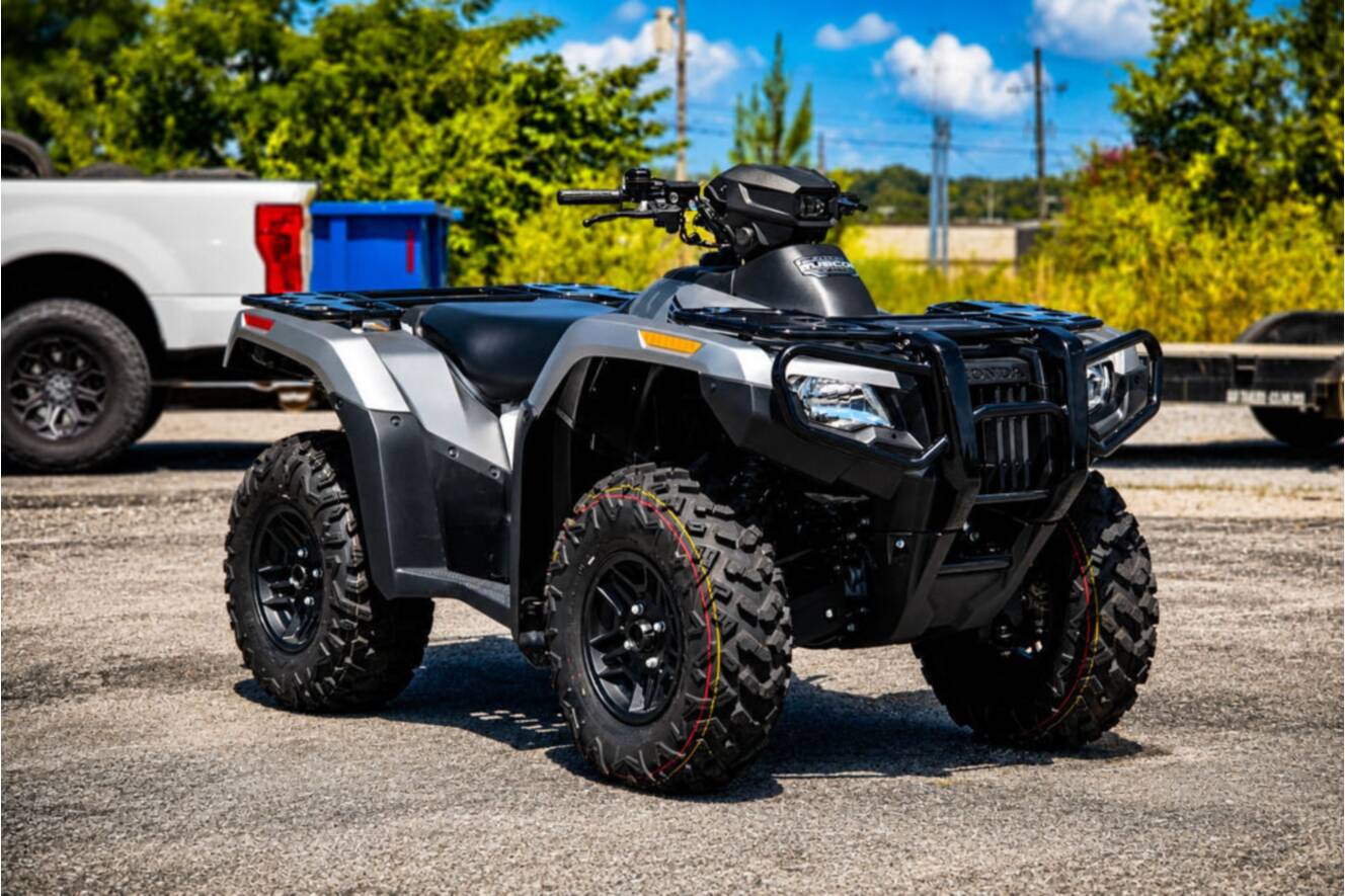 A photo of this 2026 Honda® FourTrax Rubicon 700 4x4 Automatic Matte Silver