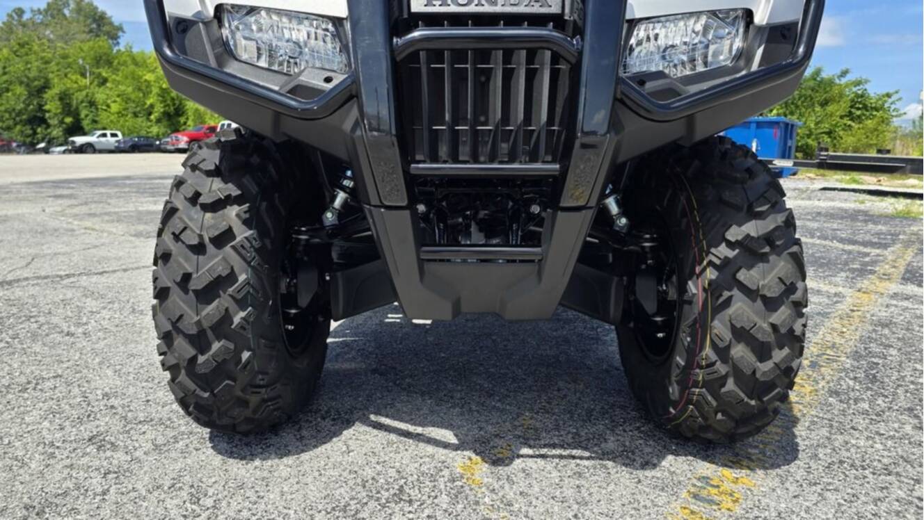 A photo of this 2026 Honda® FourTrax Rubicon 700 4x4 Automatic Matte Silver