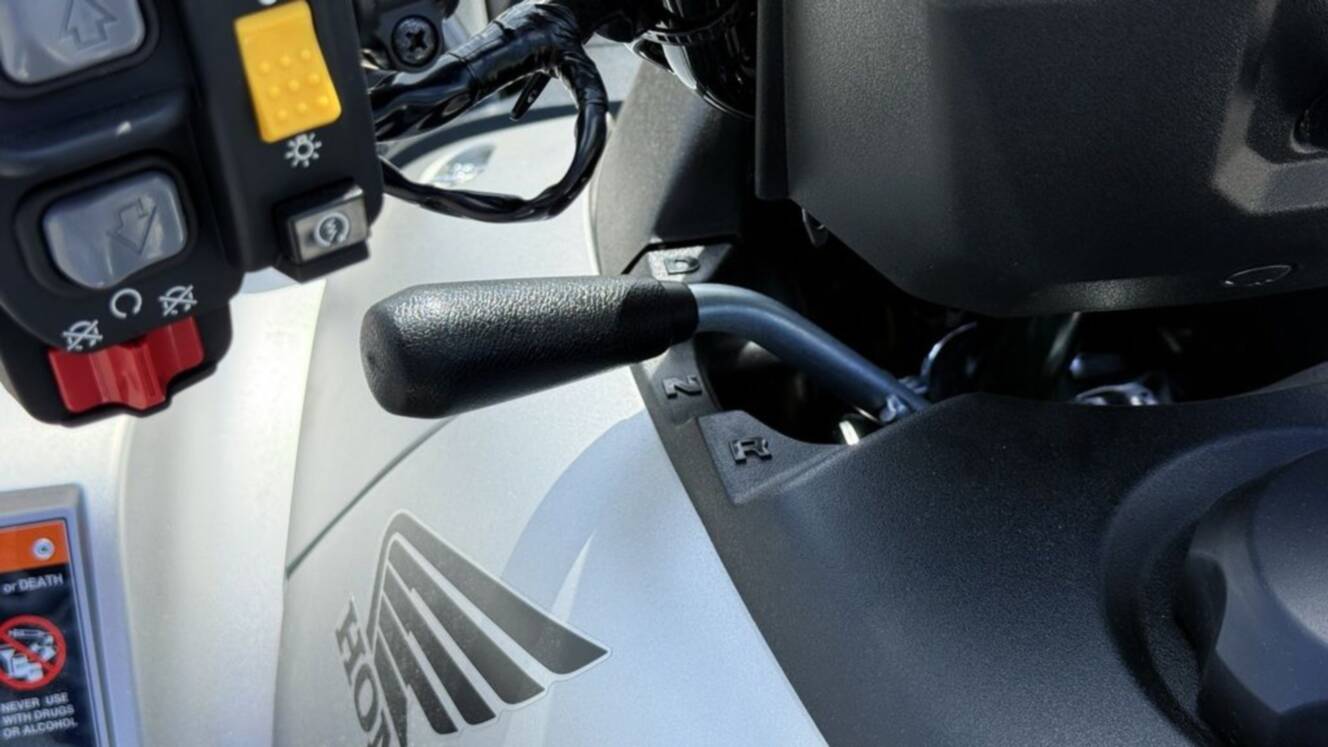 A photo of this 2026 Honda® FourTrax Rubicon 700 4x4 Automatic Matte Silver