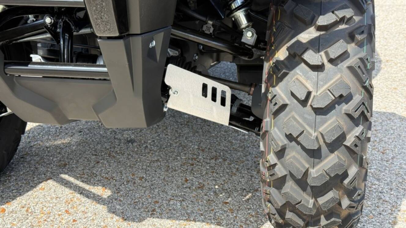 A photo of this 2026 Honda® FourTrax Rubicon 700 4x4 Automatic Matte Silver