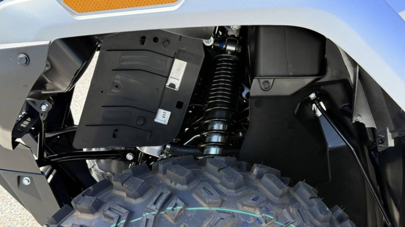 A photo of this 2026 Honda® FourTrax Rubicon 700 4x4 Automatic Matte Silver
