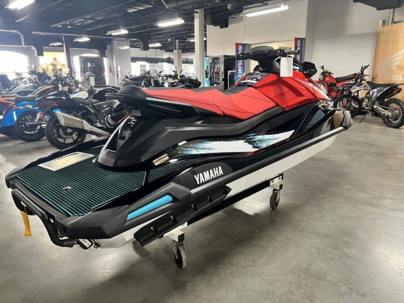 A photo of this 2026 Yamaha Waverunners VX® Deluxe