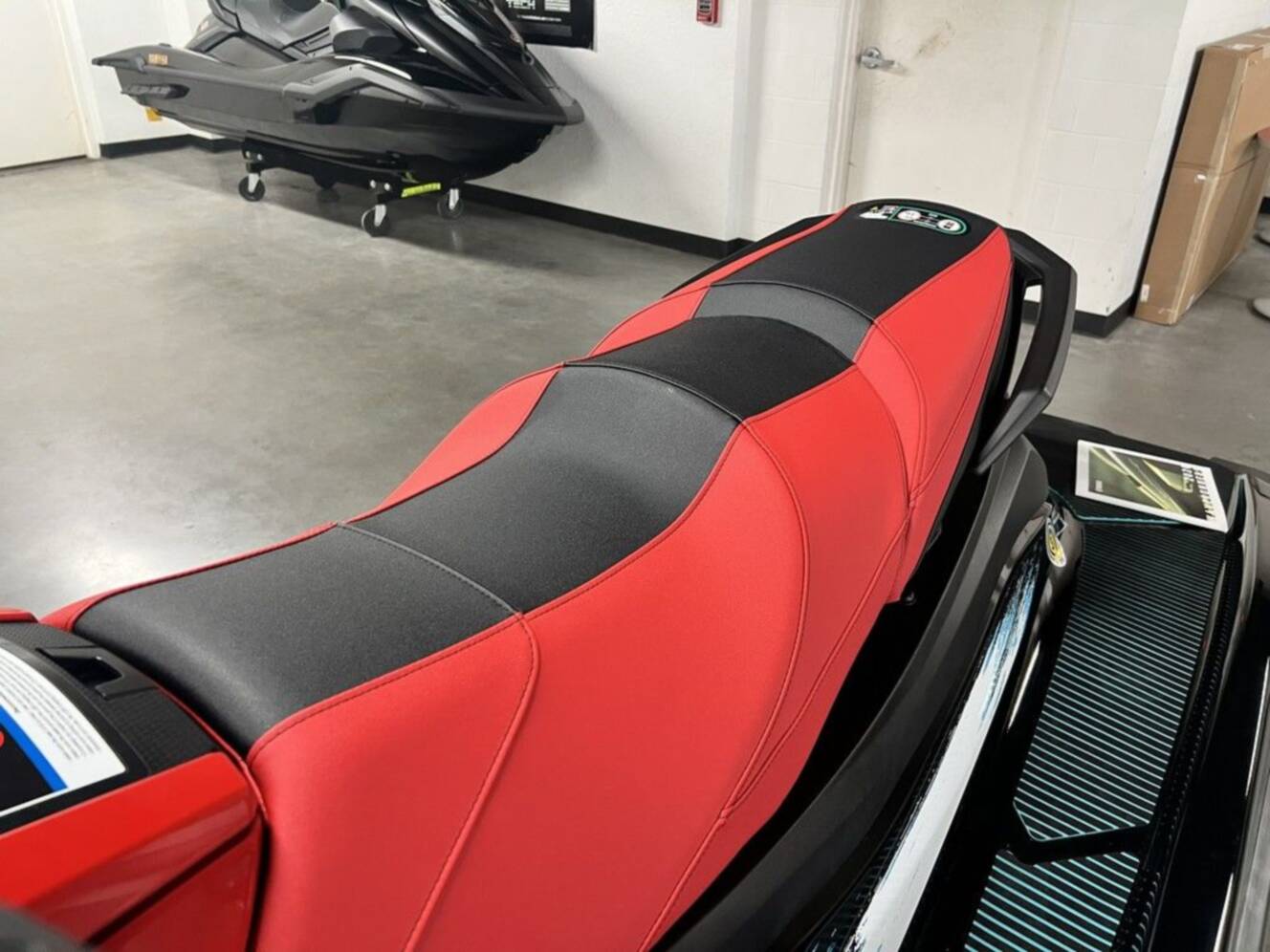 A photo of this 2026 Yamaha Waverunners VX® Deluxe