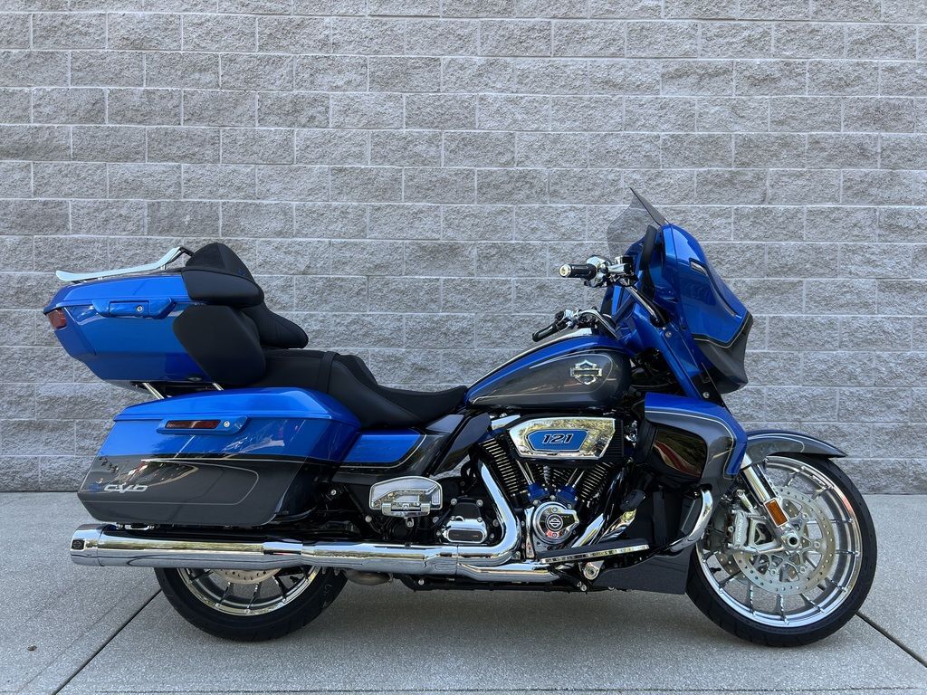 2026 Harley-Davidson® FLHXLSE - CVO Street Glide® Limited CVO LIMITED in Orange Park, FL