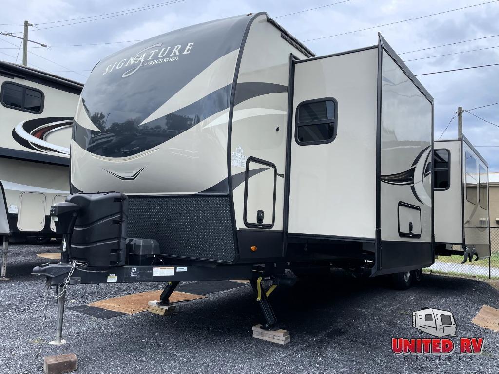 2021 Forest River Rv Rockwood Signature Ultra Lite 8328SB in chatsworth GA