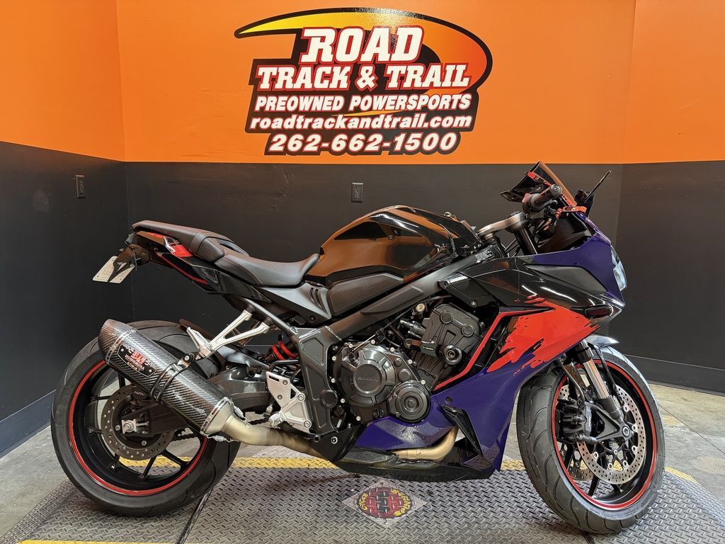 2023 Honda® CBR650R BASE in Big Bend, WI