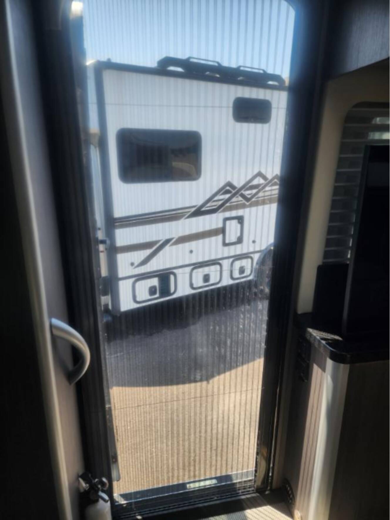 A photo of this 2021 Airstream Atlas MURPHY SUITE