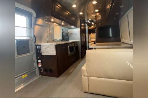 2016 Airstream Classic 30RB Twin in columbus OH