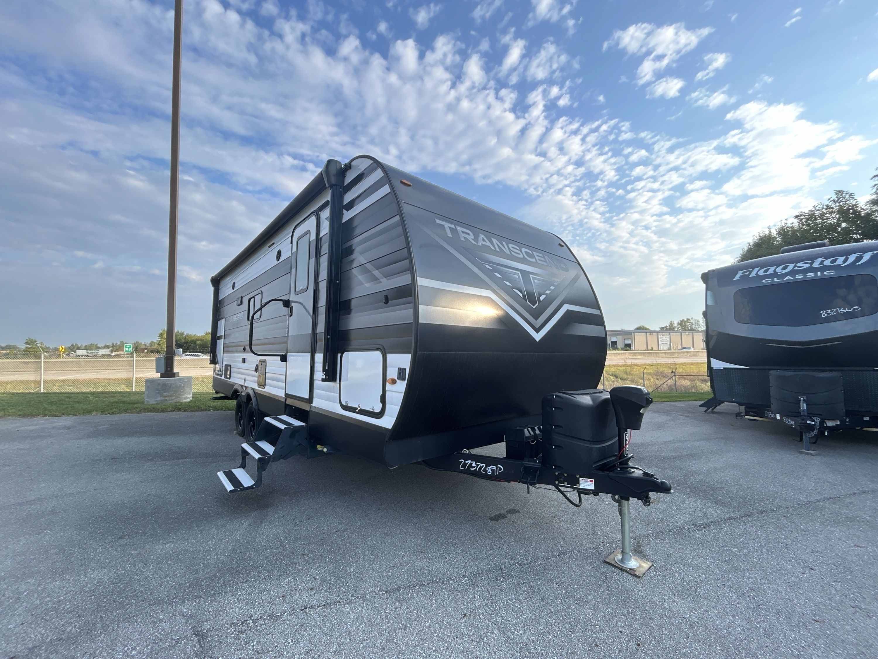 2023 Grand Design TRANSCEND XPLOR 235BH in greenfield IN