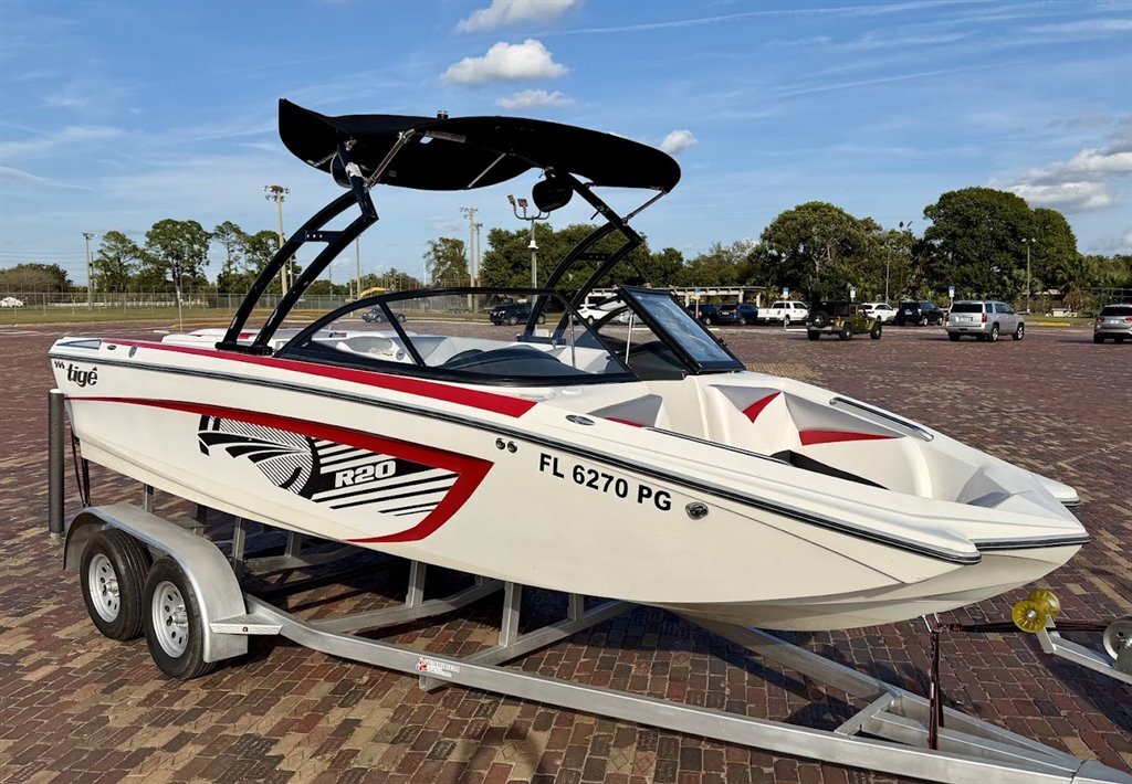 2012 Tige' R20 in orlando FL
