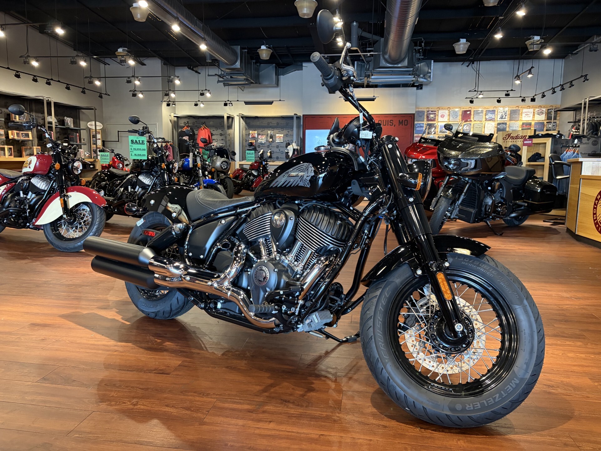 2026 Indian CHIEF BOBBER, BLACK METALLIC, 49ST ABS in St. Louis, MO