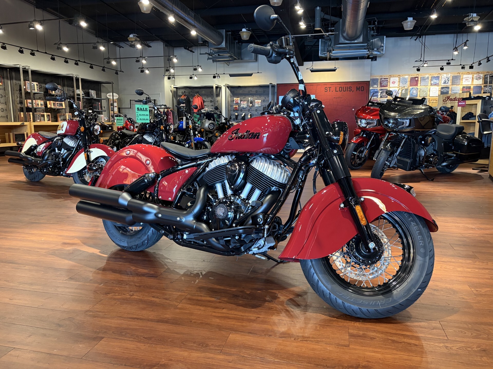 2026 Indian CHIEF VINTAGE, INDIAN MOTORCYCLE RED, 49ST VINTAGE in St. Louis, MO