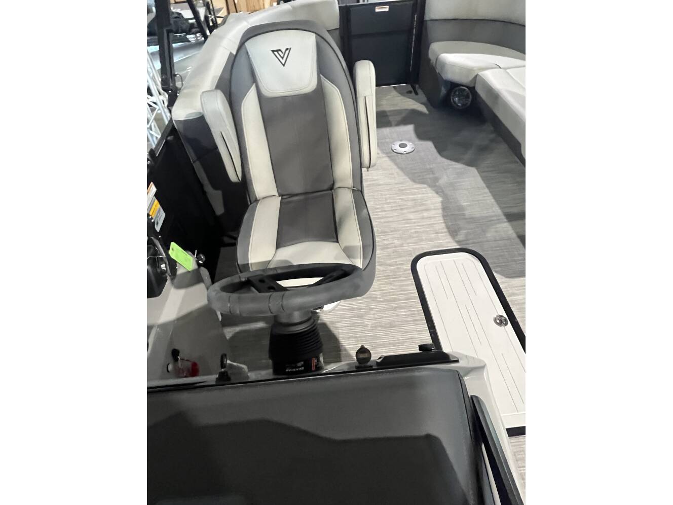 A photo of this 2025 Viaggio LAGO V20U