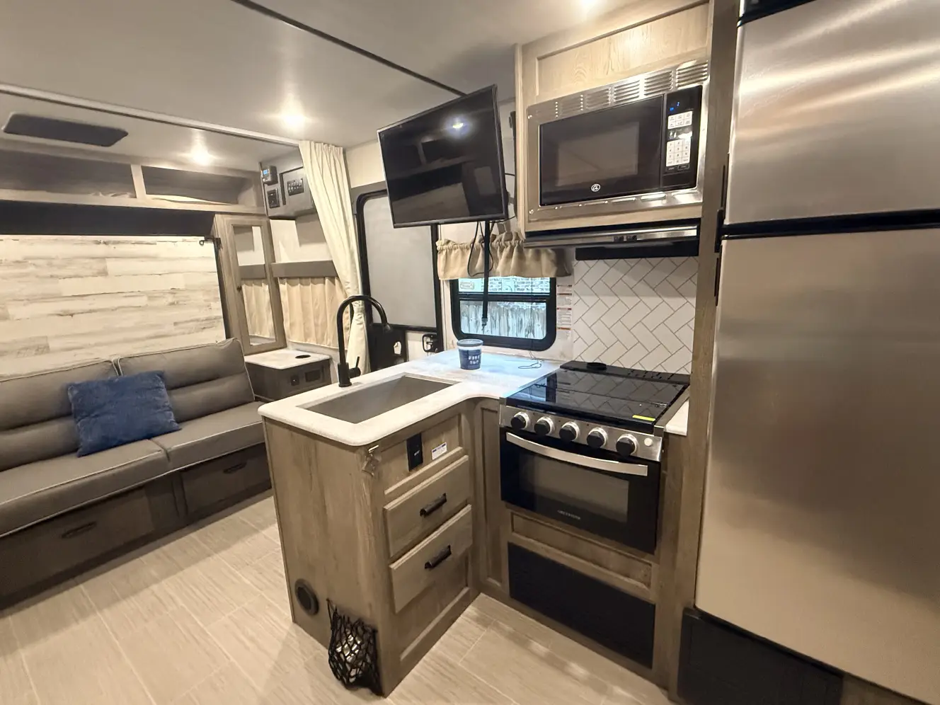Used 2021 Forest River Surveyor Legend 240bhle in Tallahassee, FL ...