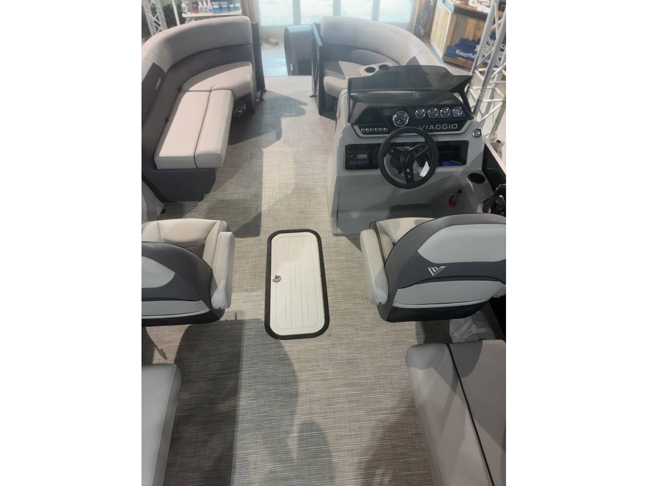 A photo of this 2025 Viaggio LAGO V20U