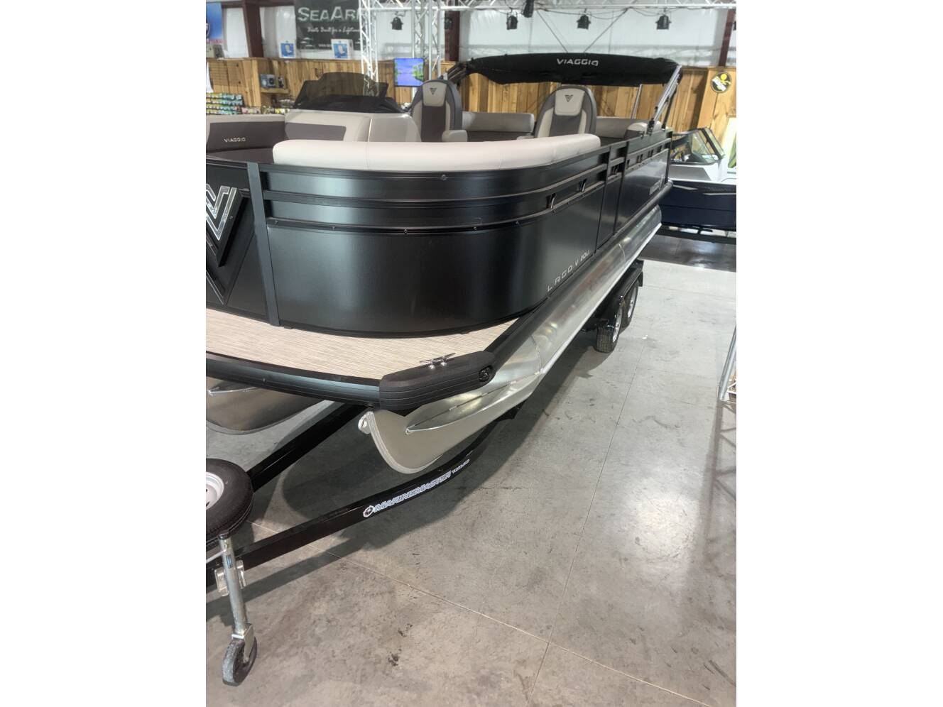A photo of this 2025 Viaggio LAGO V20U