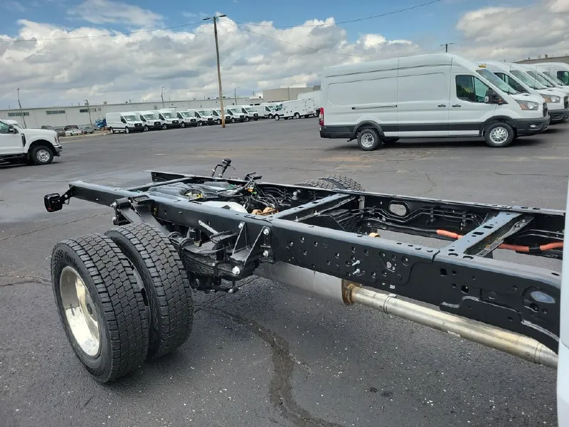 2026 FORD F550