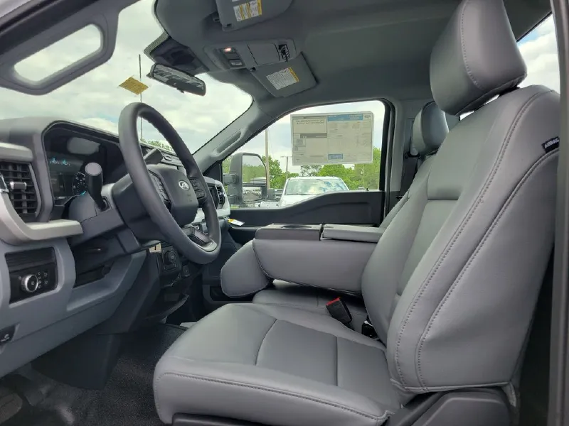 2026 FORD F550