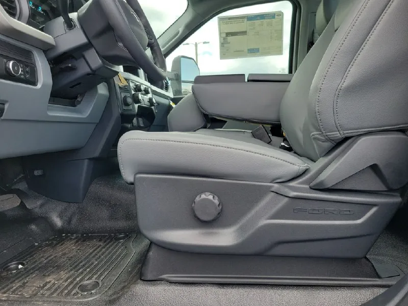 2026 FORD F550